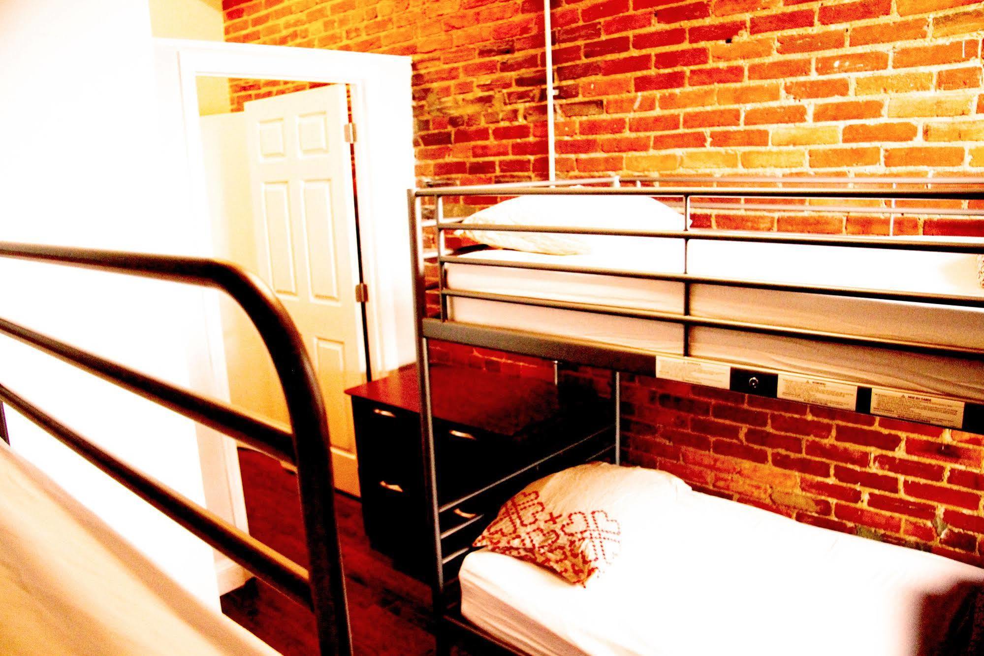 Duo Housing (Adults Only) Hostel Washington Bagian luar foto